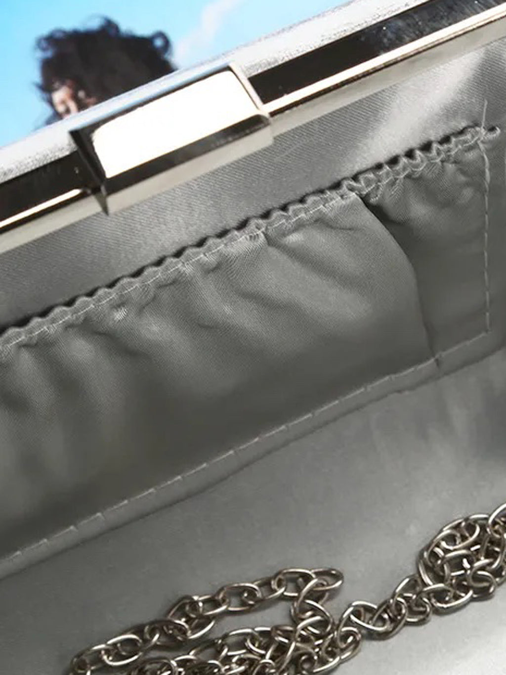 Clutch Capri