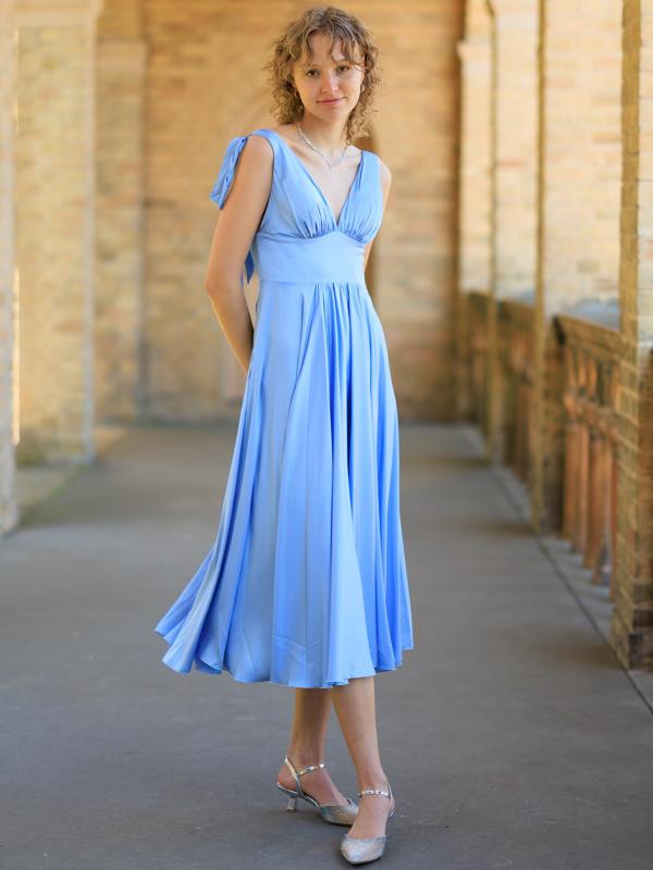 Cocktailkleid Liv, hellblau v2