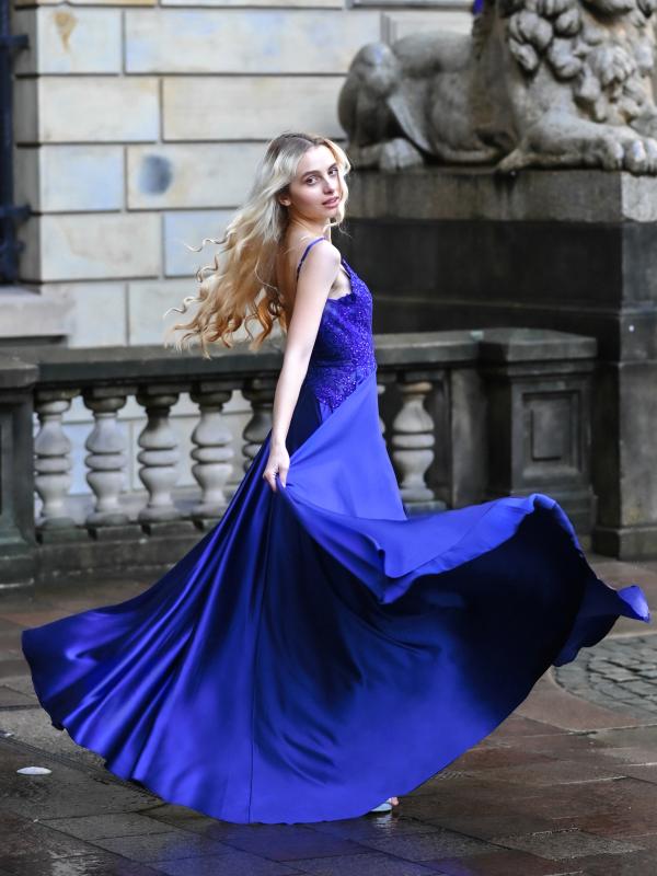 Abendkleid Antonia, blau s